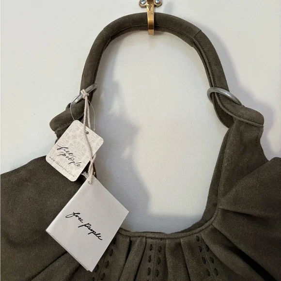 NWT Free People Skadi Suede Scrunch Tote - Picture 6 of 11